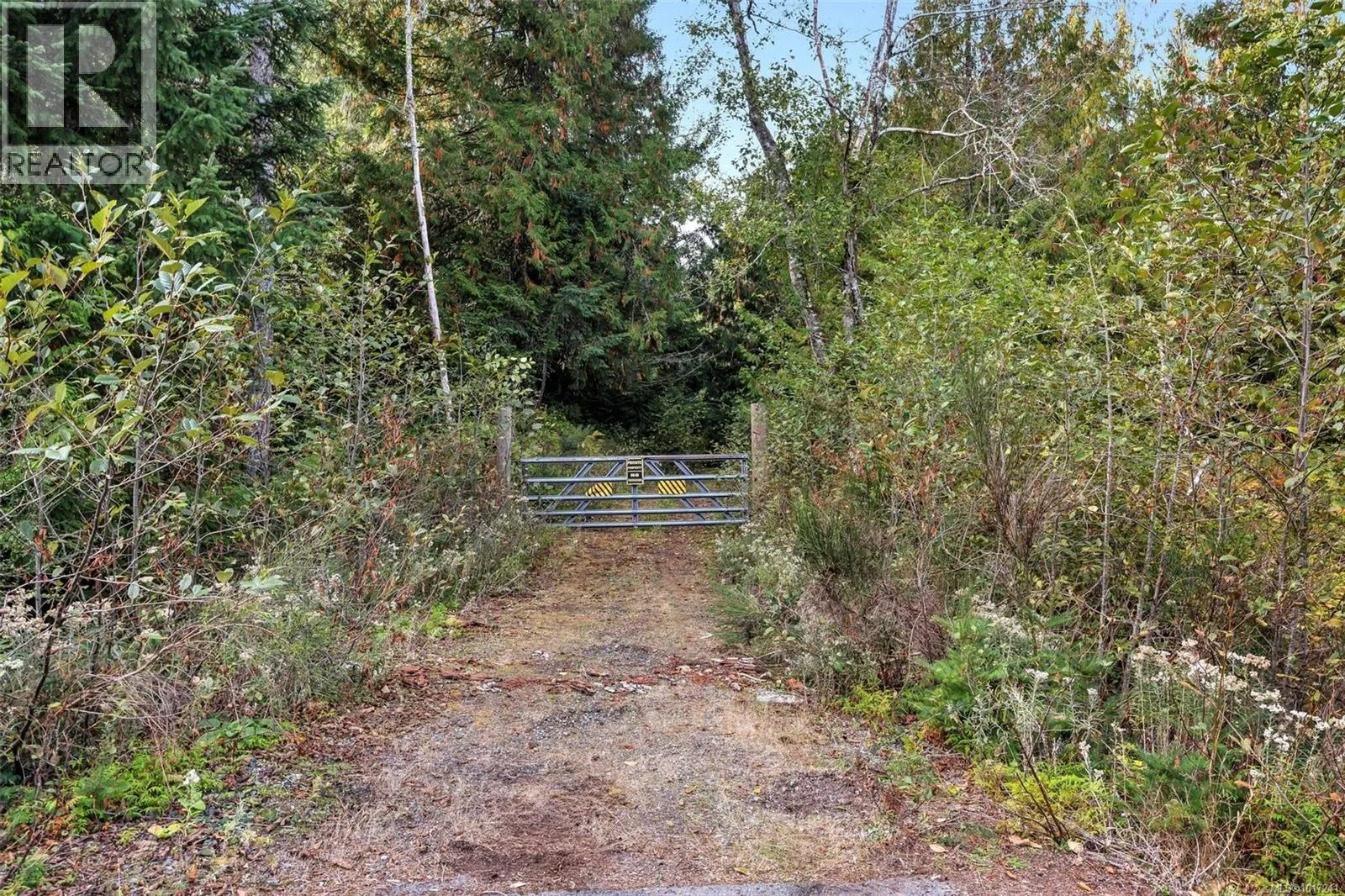 165 Okotoks Rd