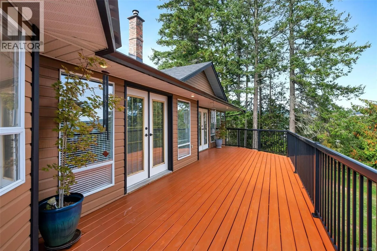 165 Okotoks Rd