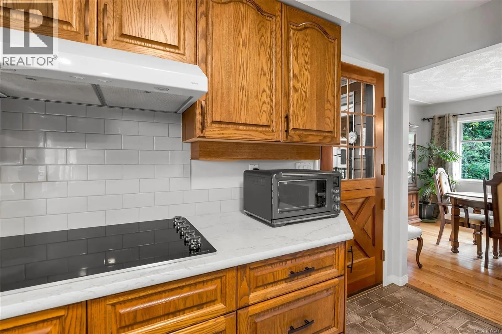 165 Okotoks Rd