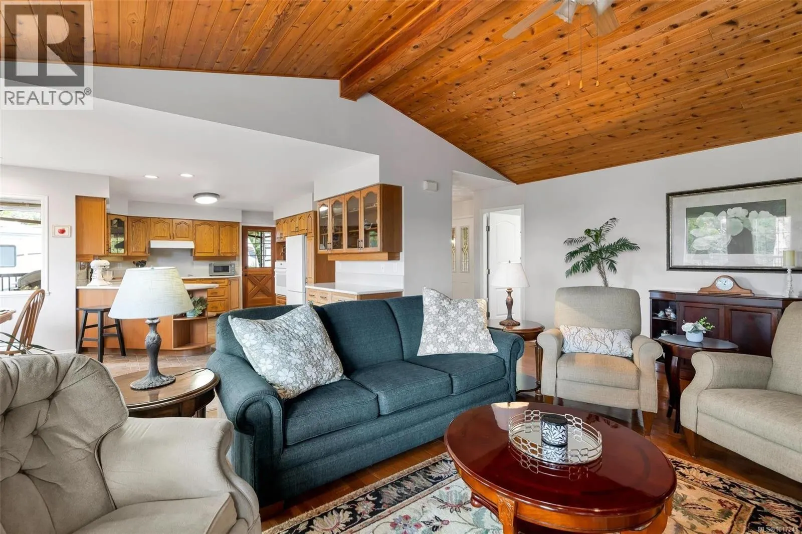 165 Okotoks Rd