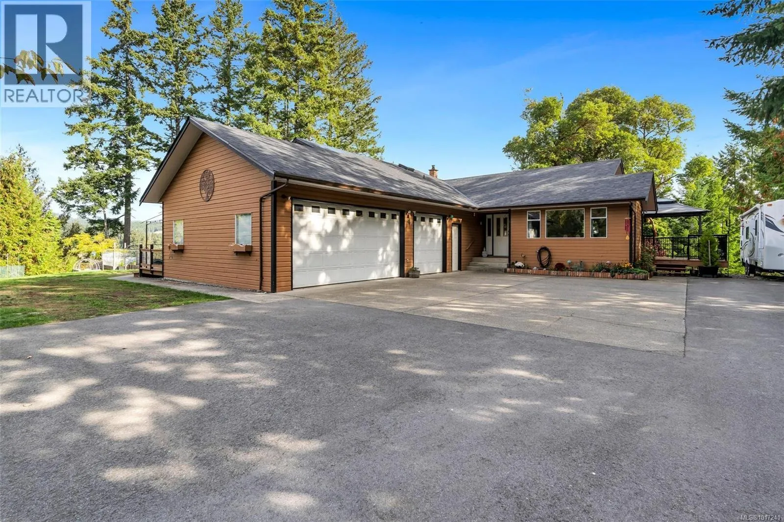 165 Okotoks Rd