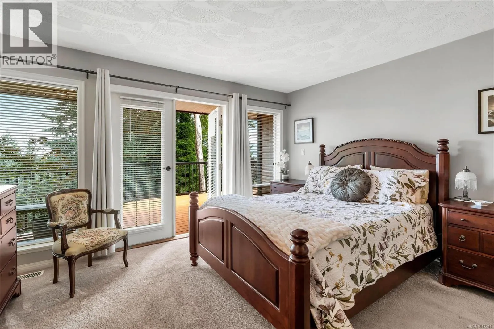 165 Okotoks Rd