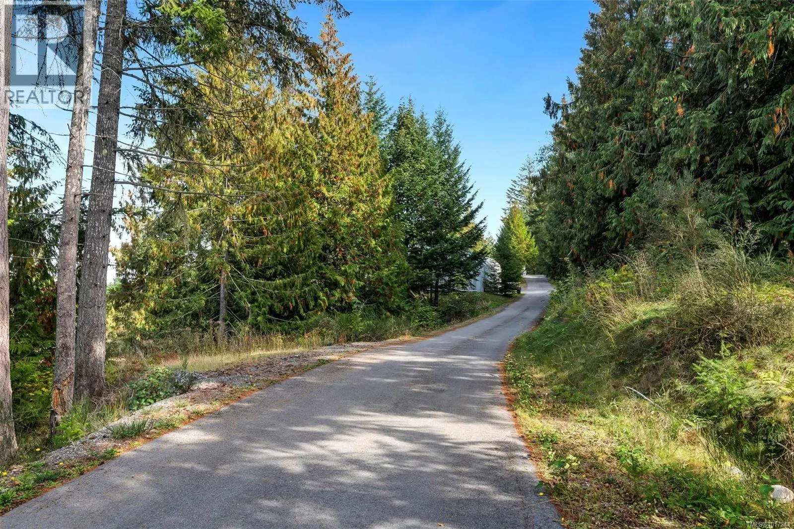 165 Okotoks Rd