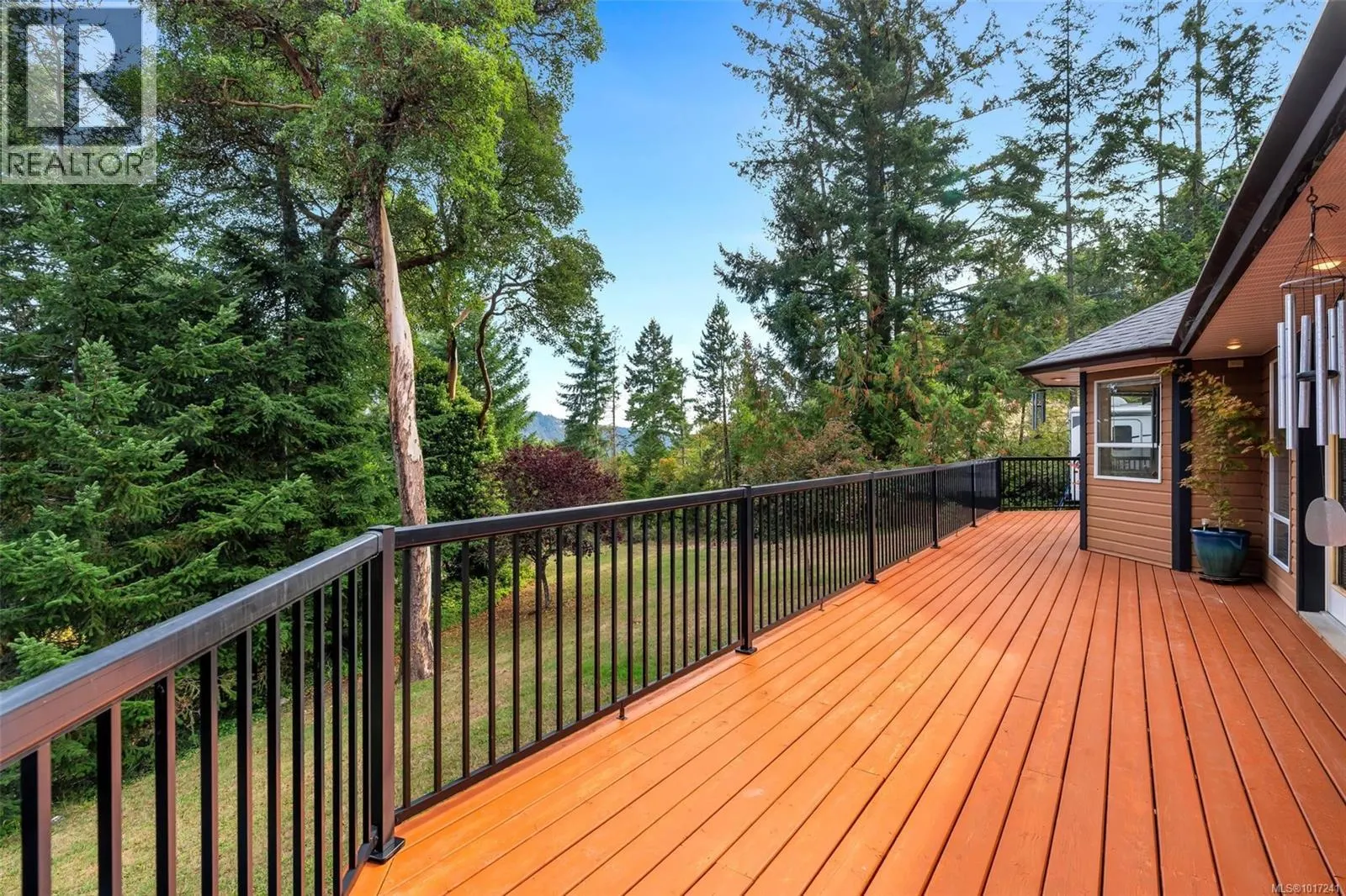 165 Okotoks Rd