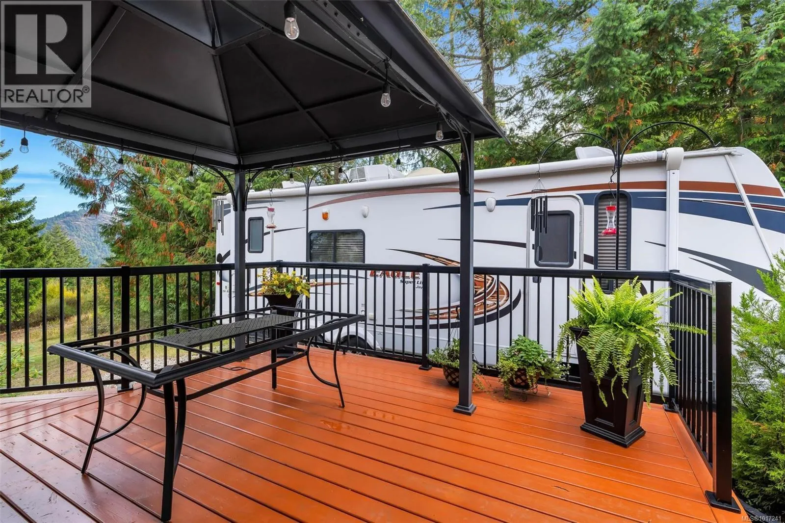 165 Okotoks Rd