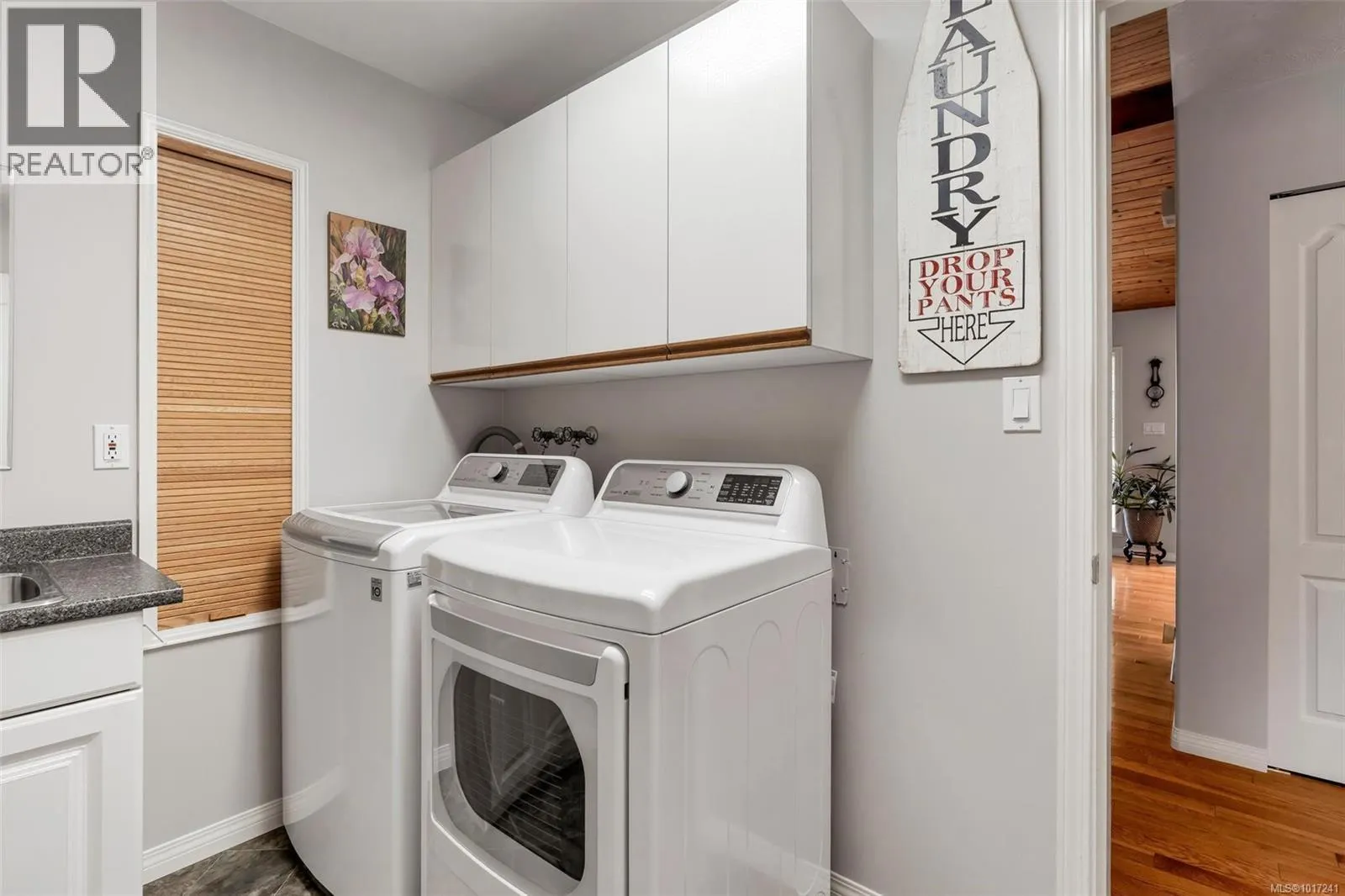 165 Okotoks Rd