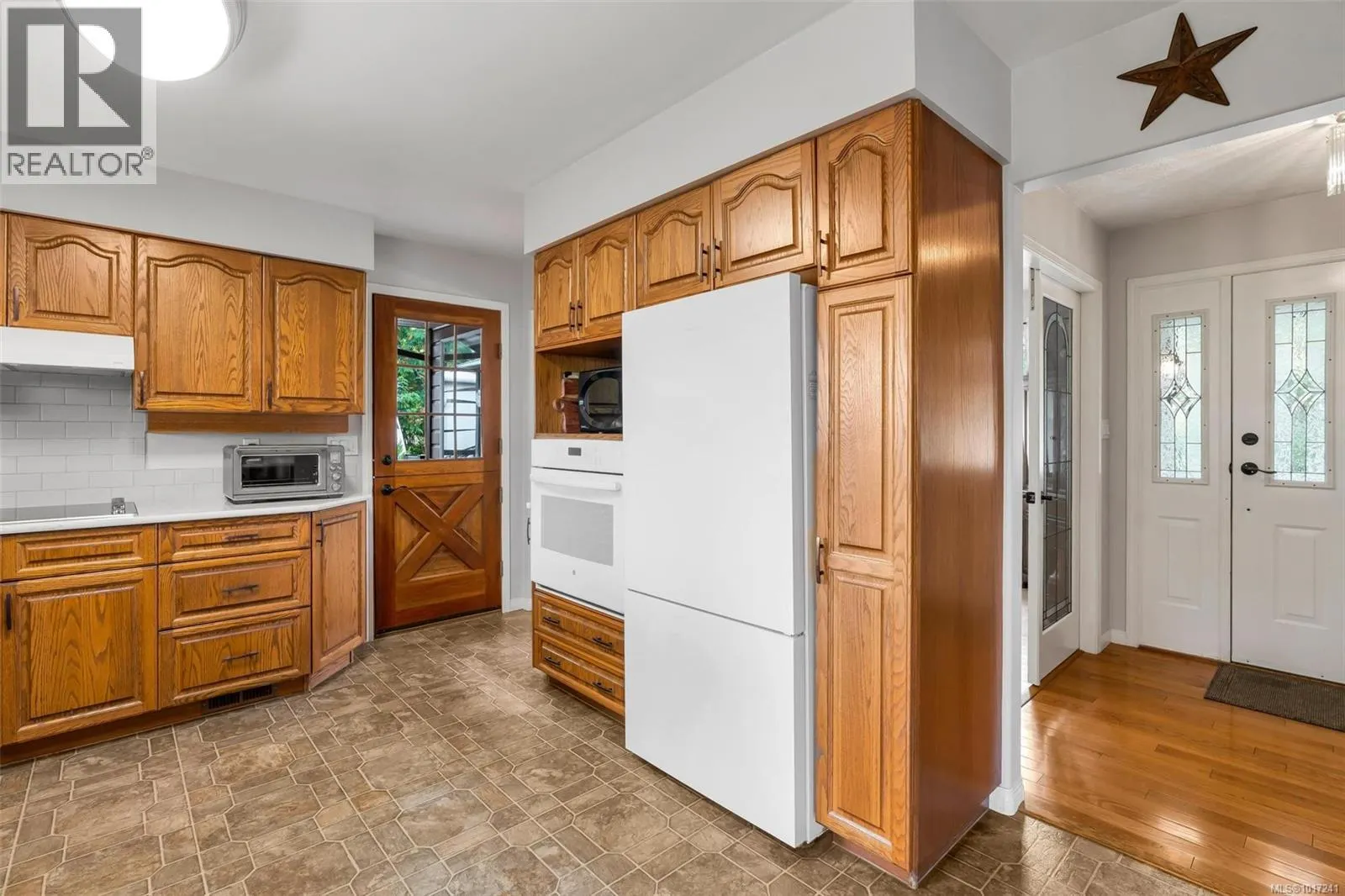 165 Okotoks Rd