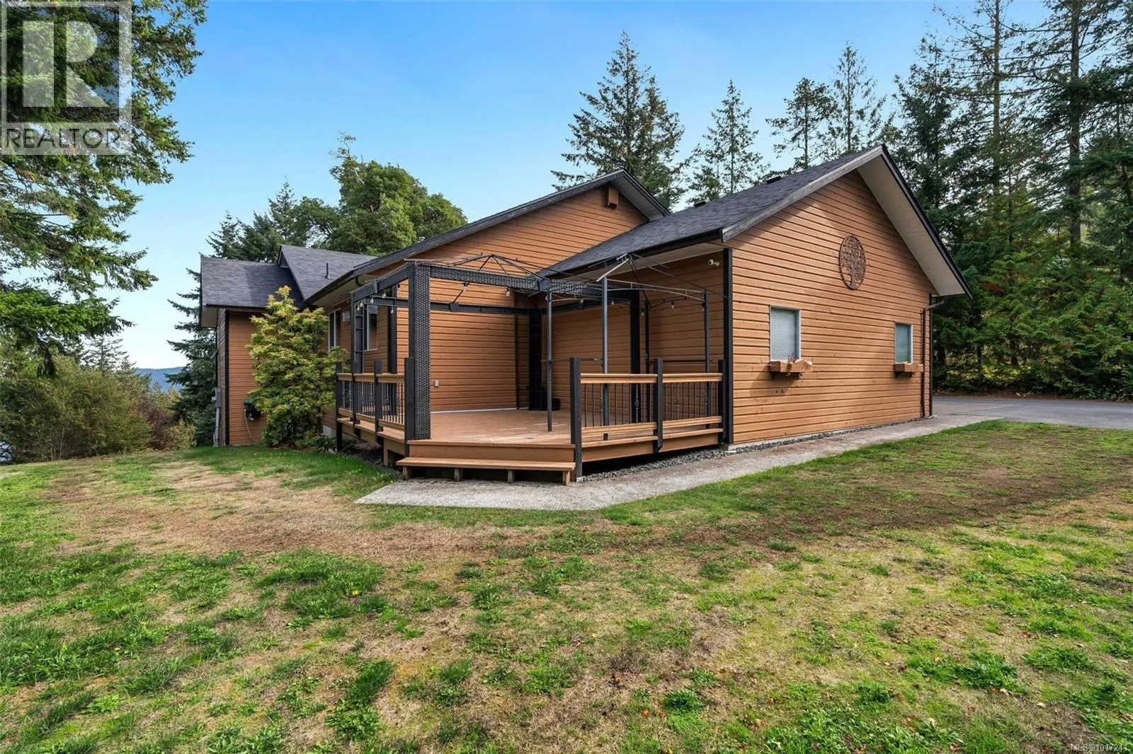 165 Okotoks Rd