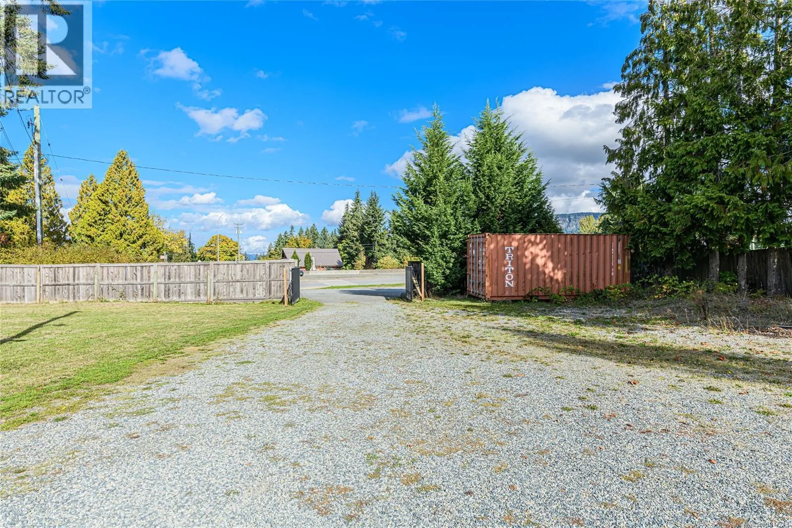 2200 Phipps Rd