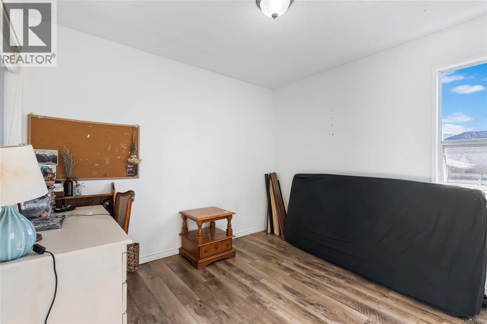 301 3087 Barons Rd