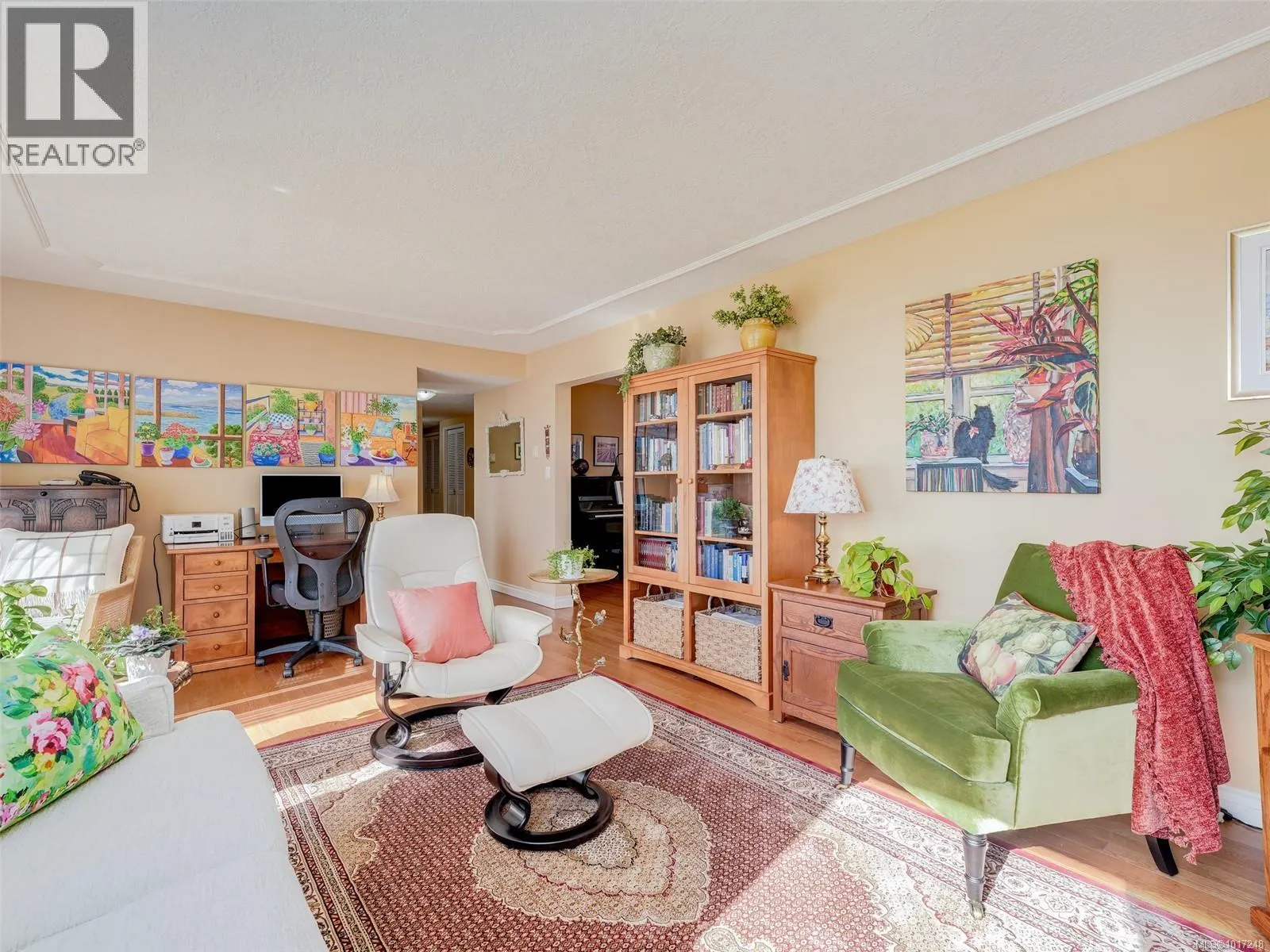 103 1540 Dallas Rd