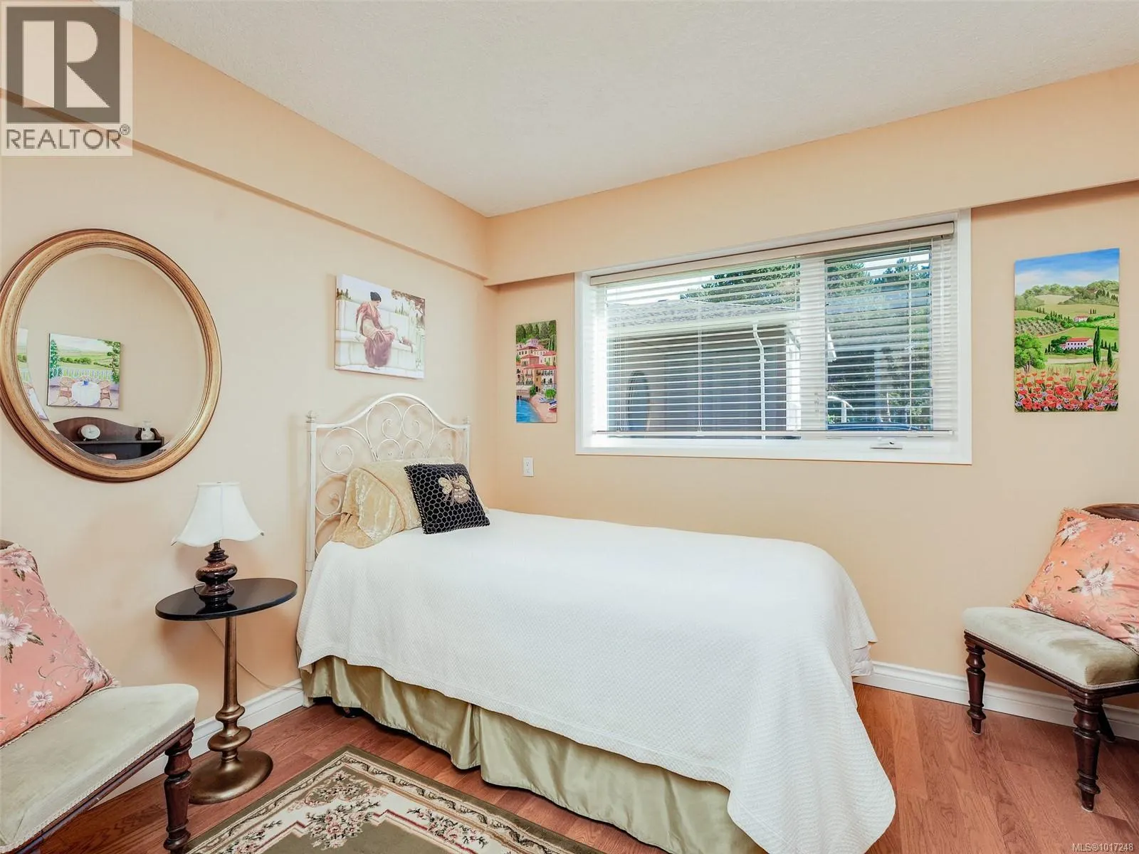 103 1540 Dallas Rd