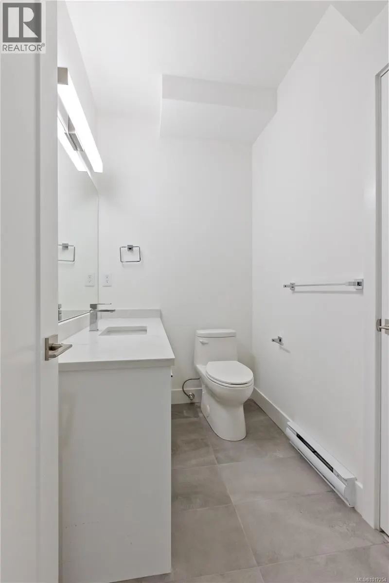 2343 Swallow Pl