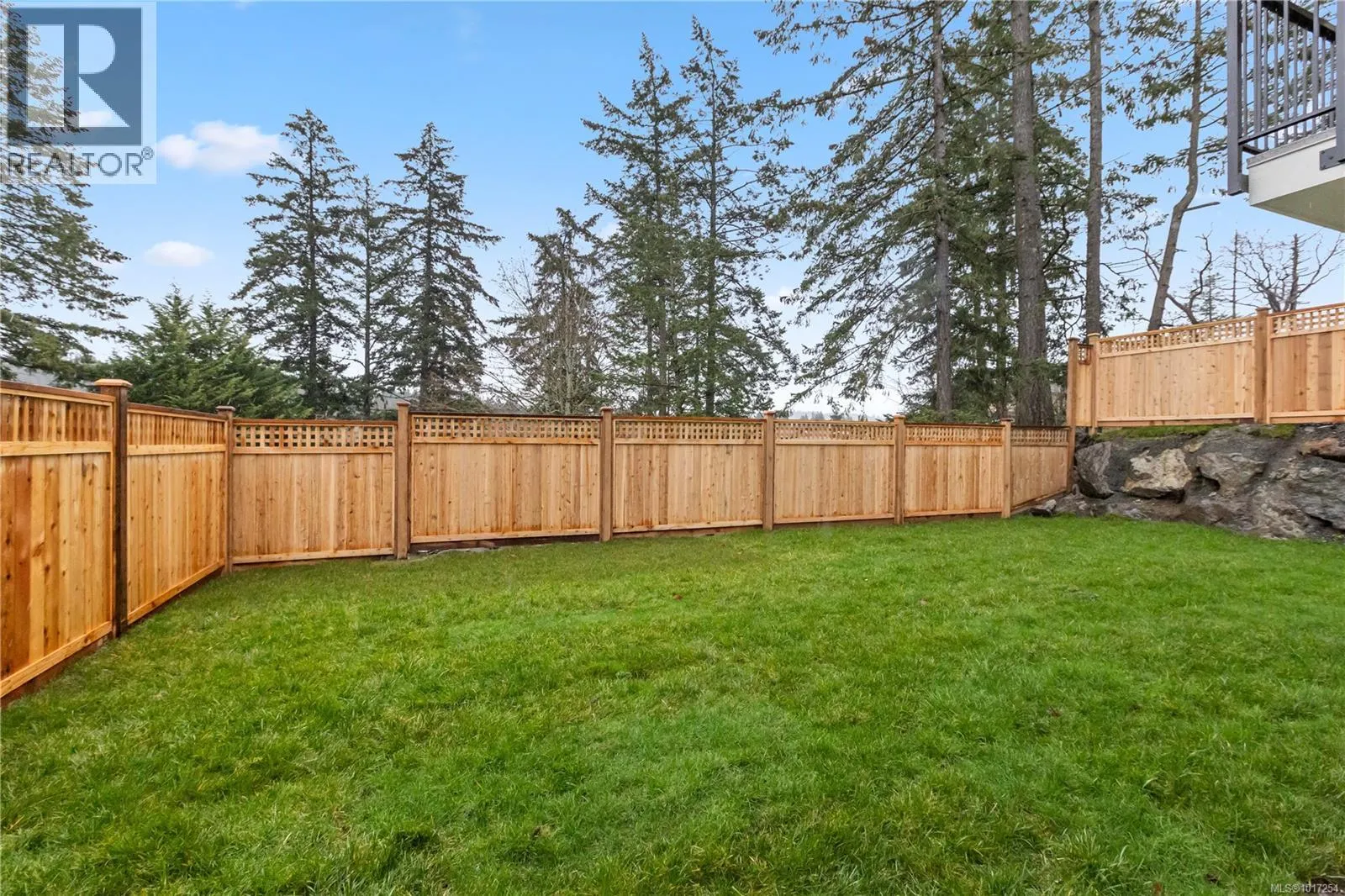 2343 Swallow Pl