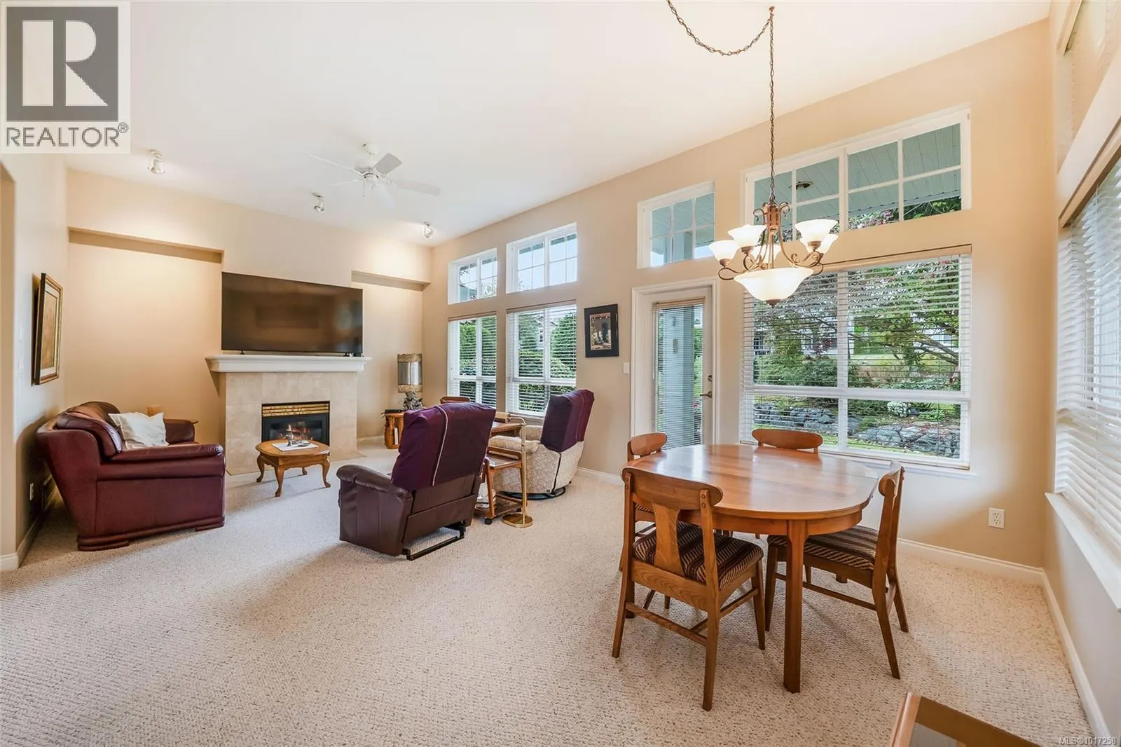 1358 Saturna Dr