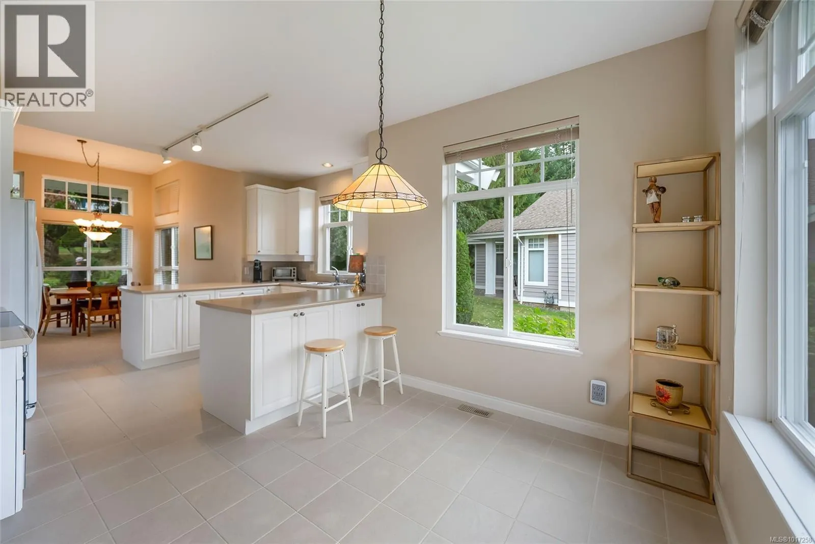 1358 Saturna Dr