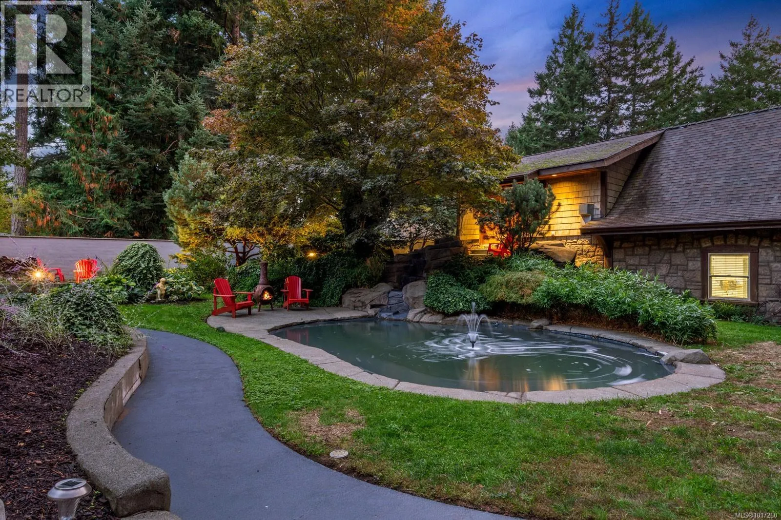205 Mulholland Dr