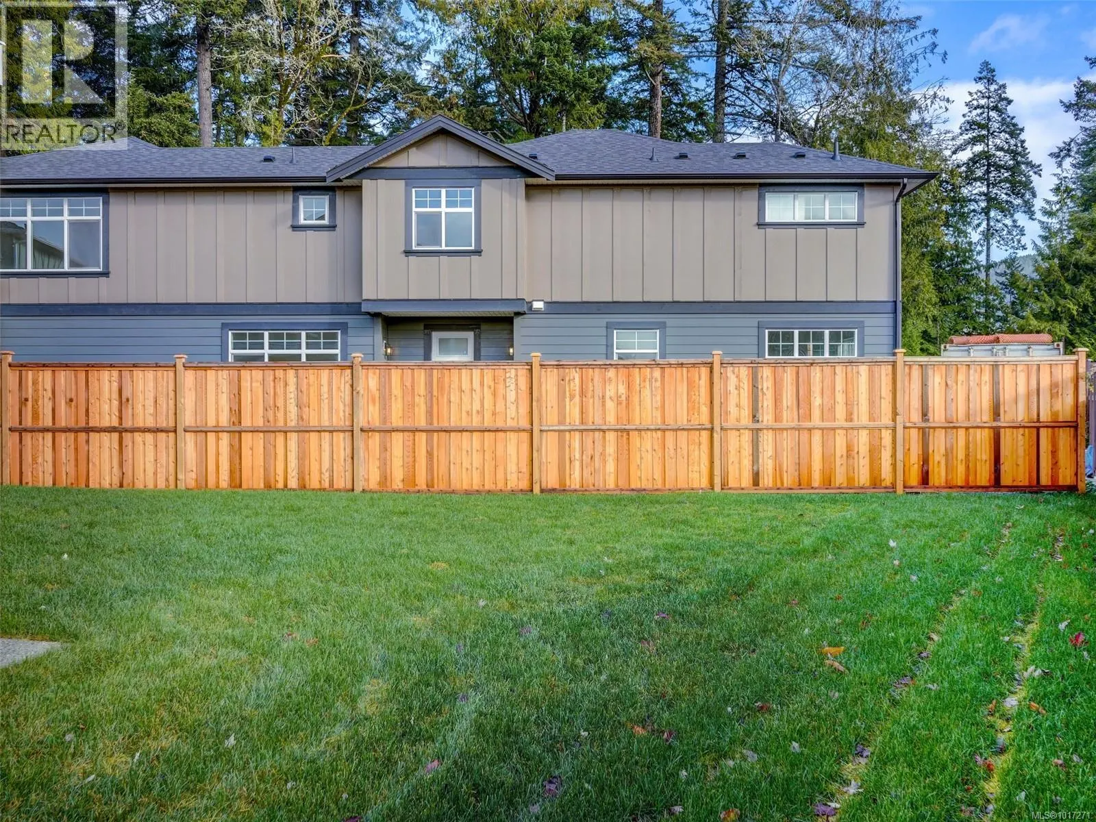 2511 Patterson Pl