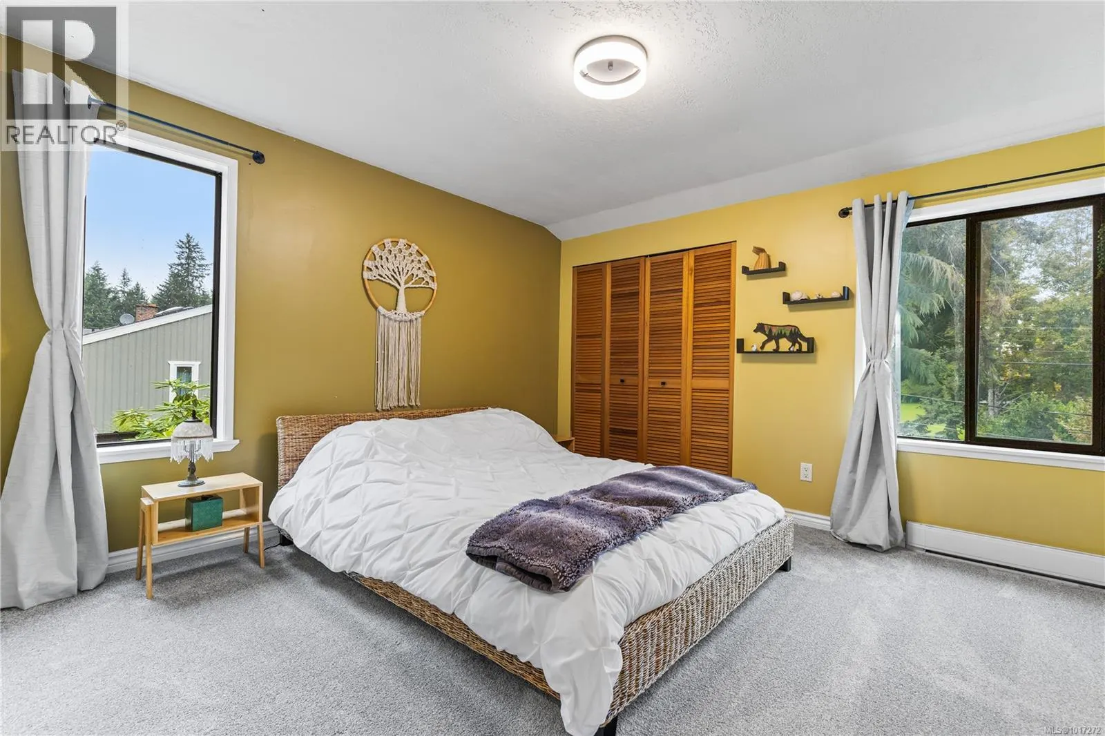 111 Engles Rd
