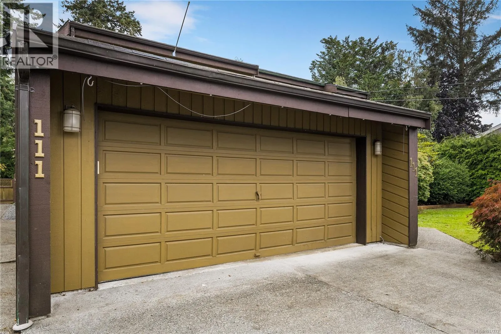 111 Engles Rd