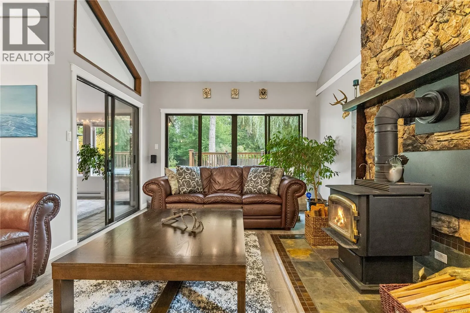 111 Engles Rd