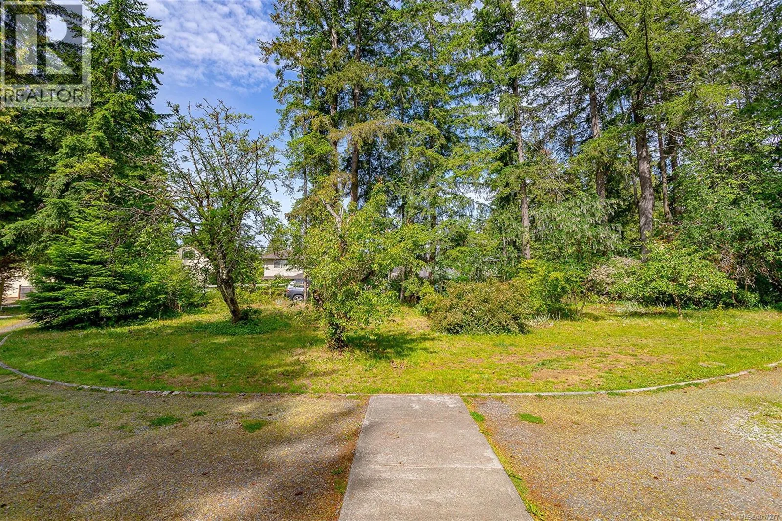 3056 Gibbins Rd