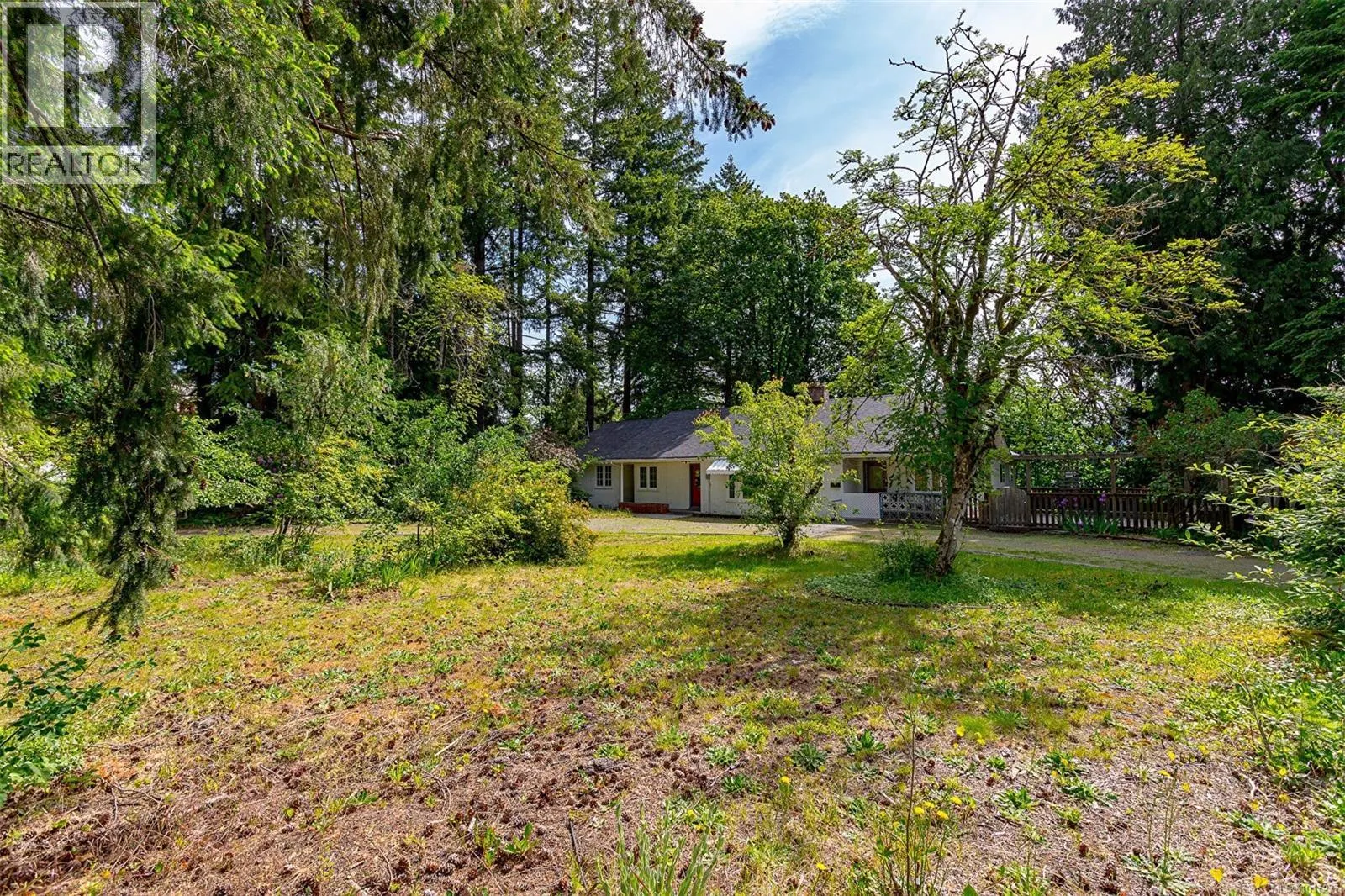 3056 Gibbins Rd