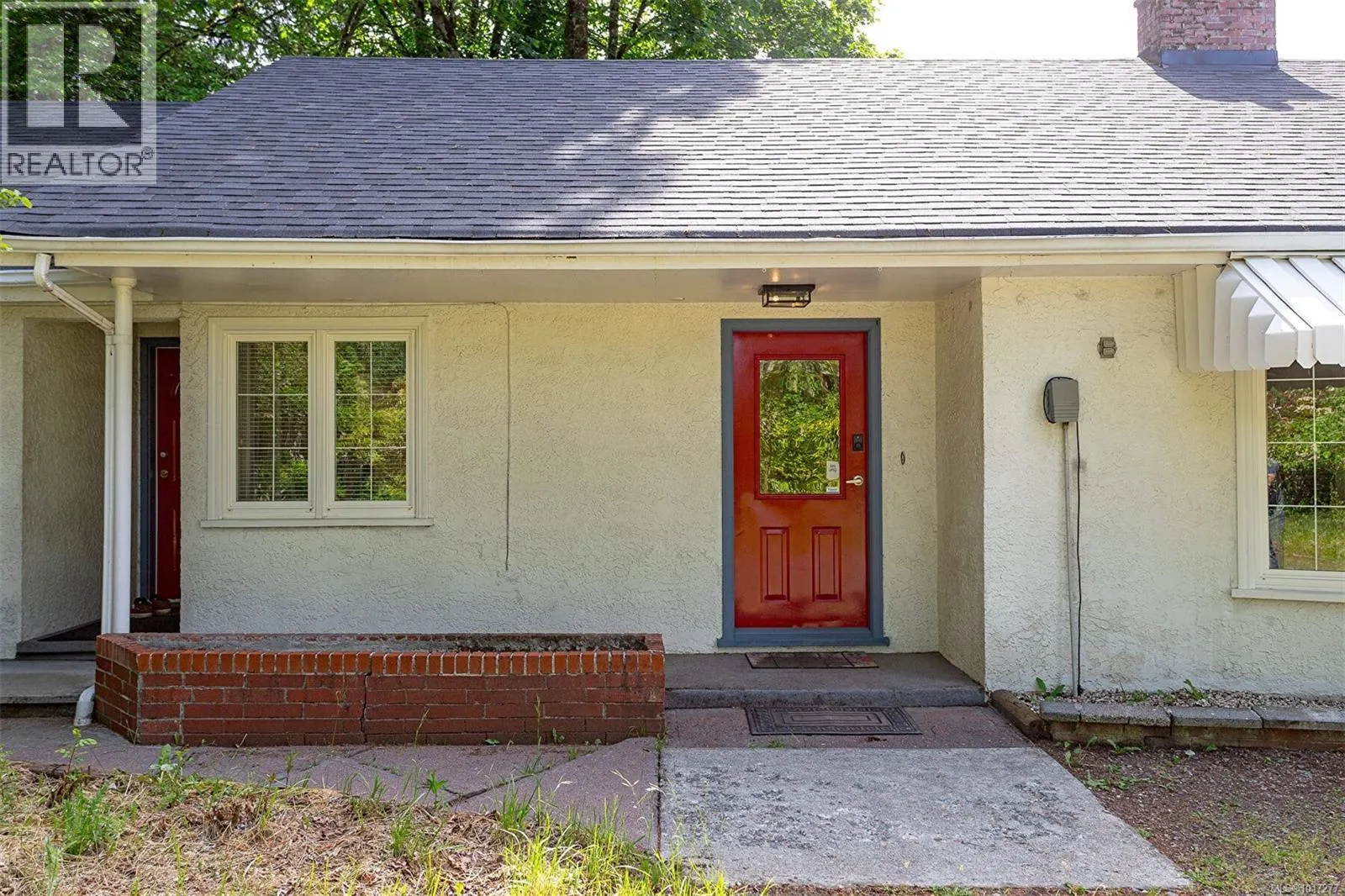 3056 Gibbins Rd