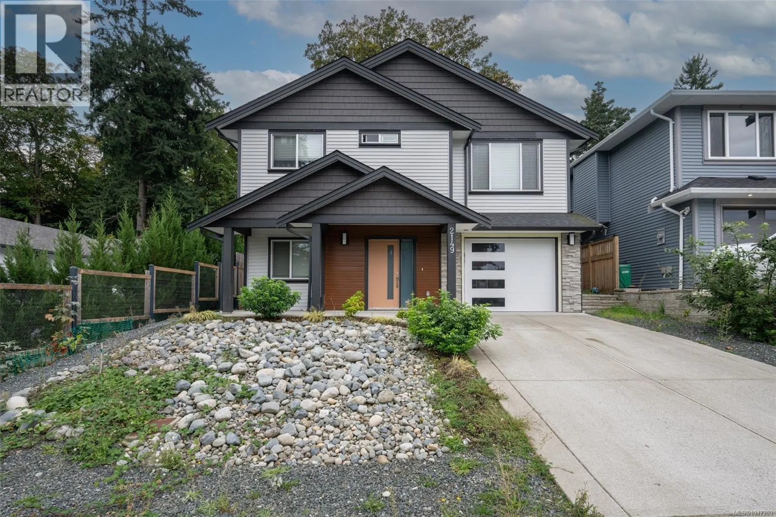 2149 Salmon Rd