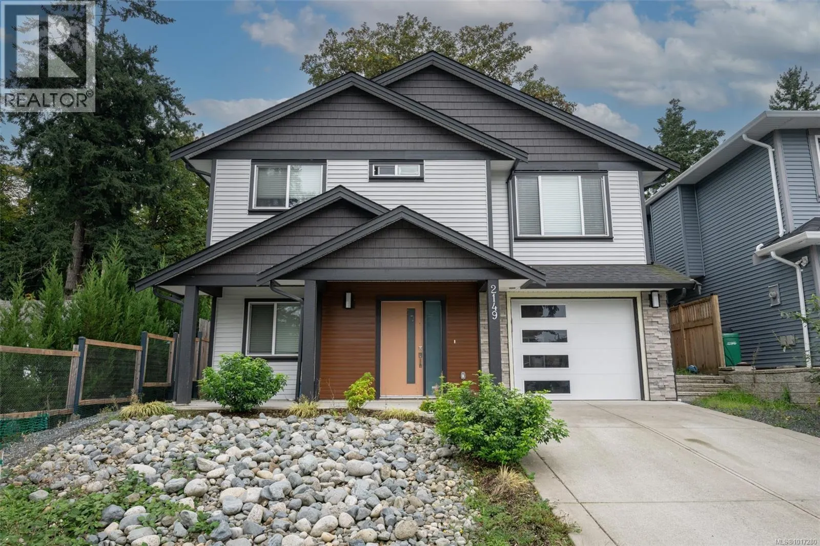 2149 Salmon Rd