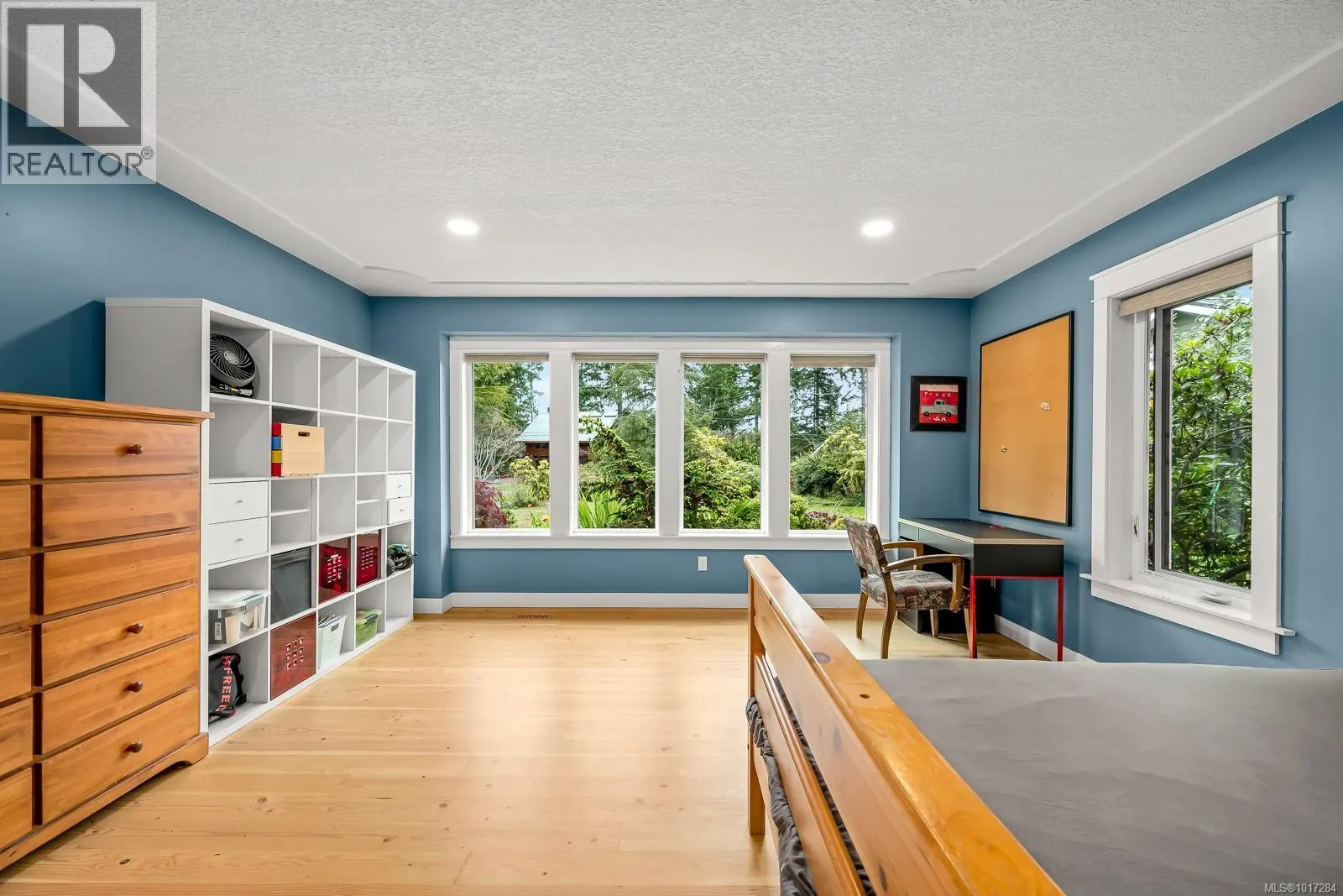 8809 DRIFTWOOD Rd
