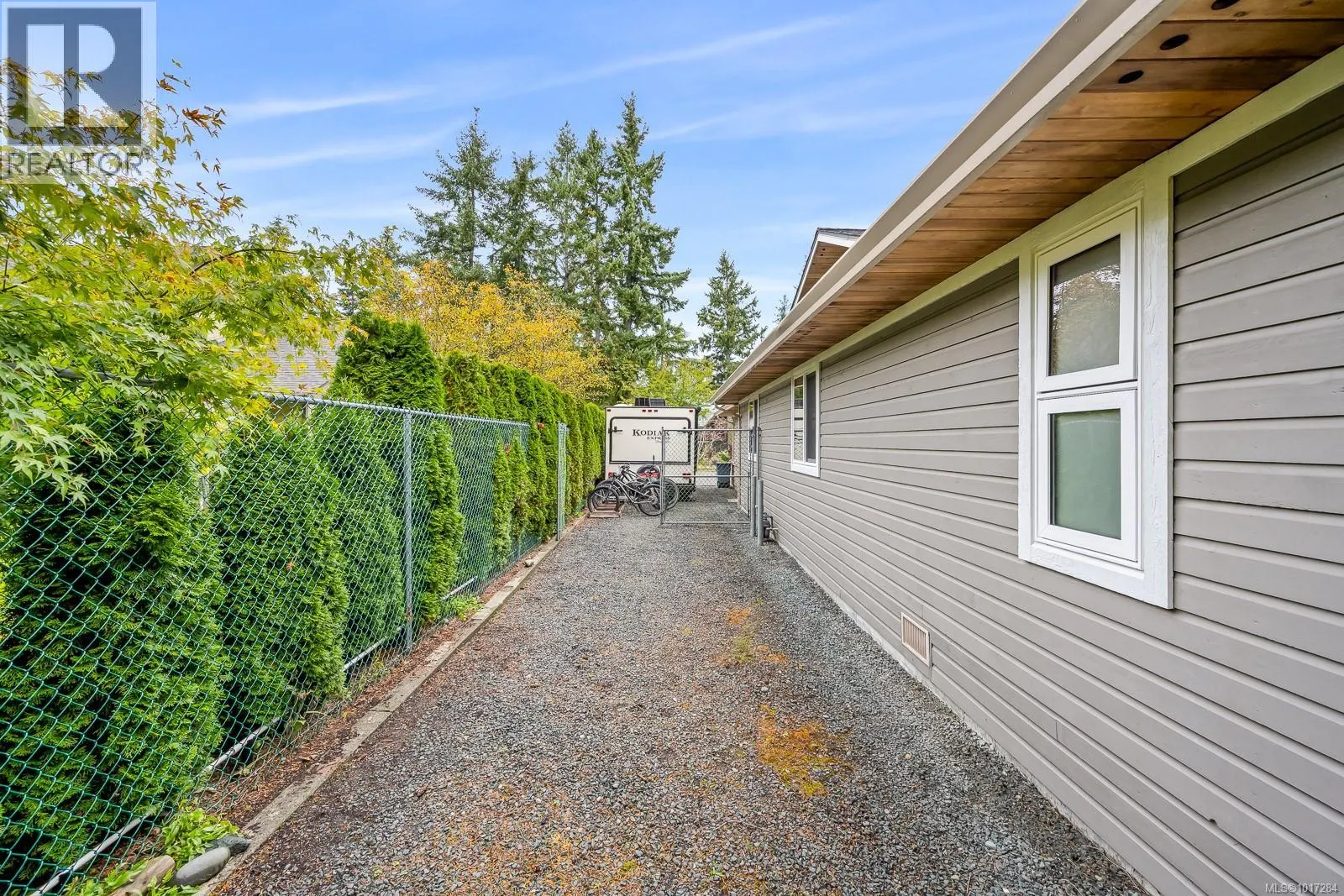 8809 DRIFTWOOD Rd