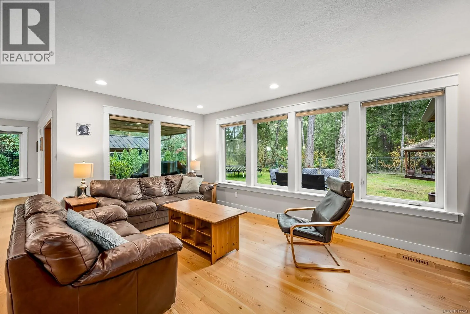 8809 DRIFTWOOD Rd