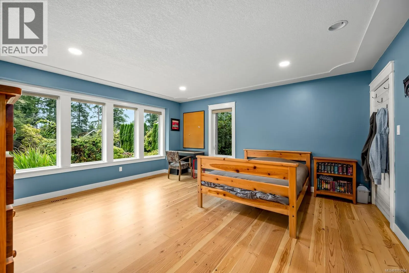 8809 DRIFTWOOD Rd