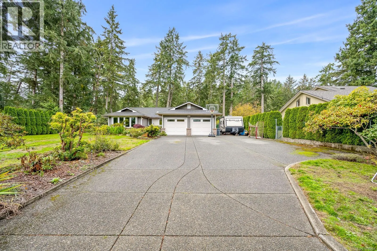 8809 DRIFTWOOD Rd