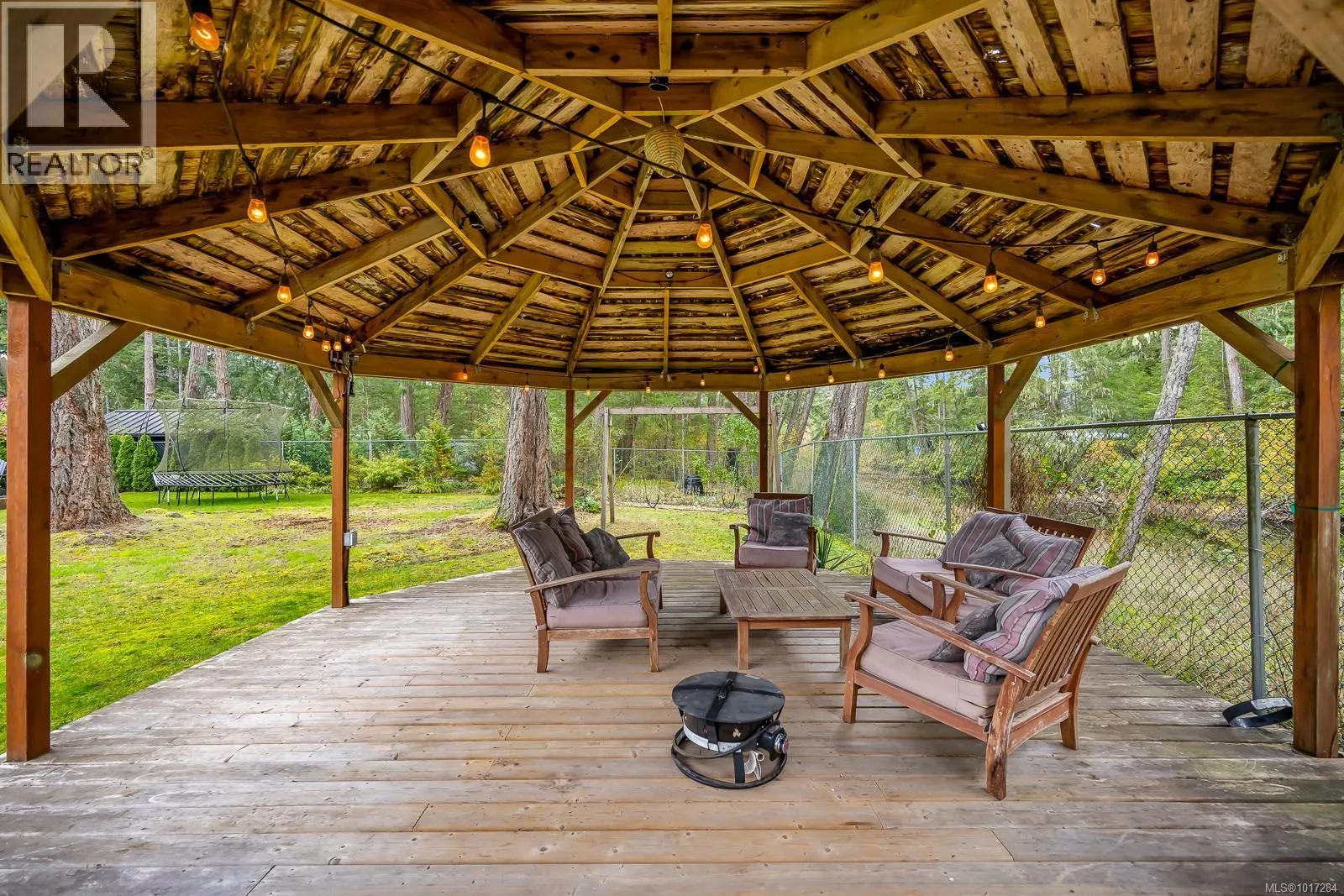 8809 DRIFTWOOD Rd
