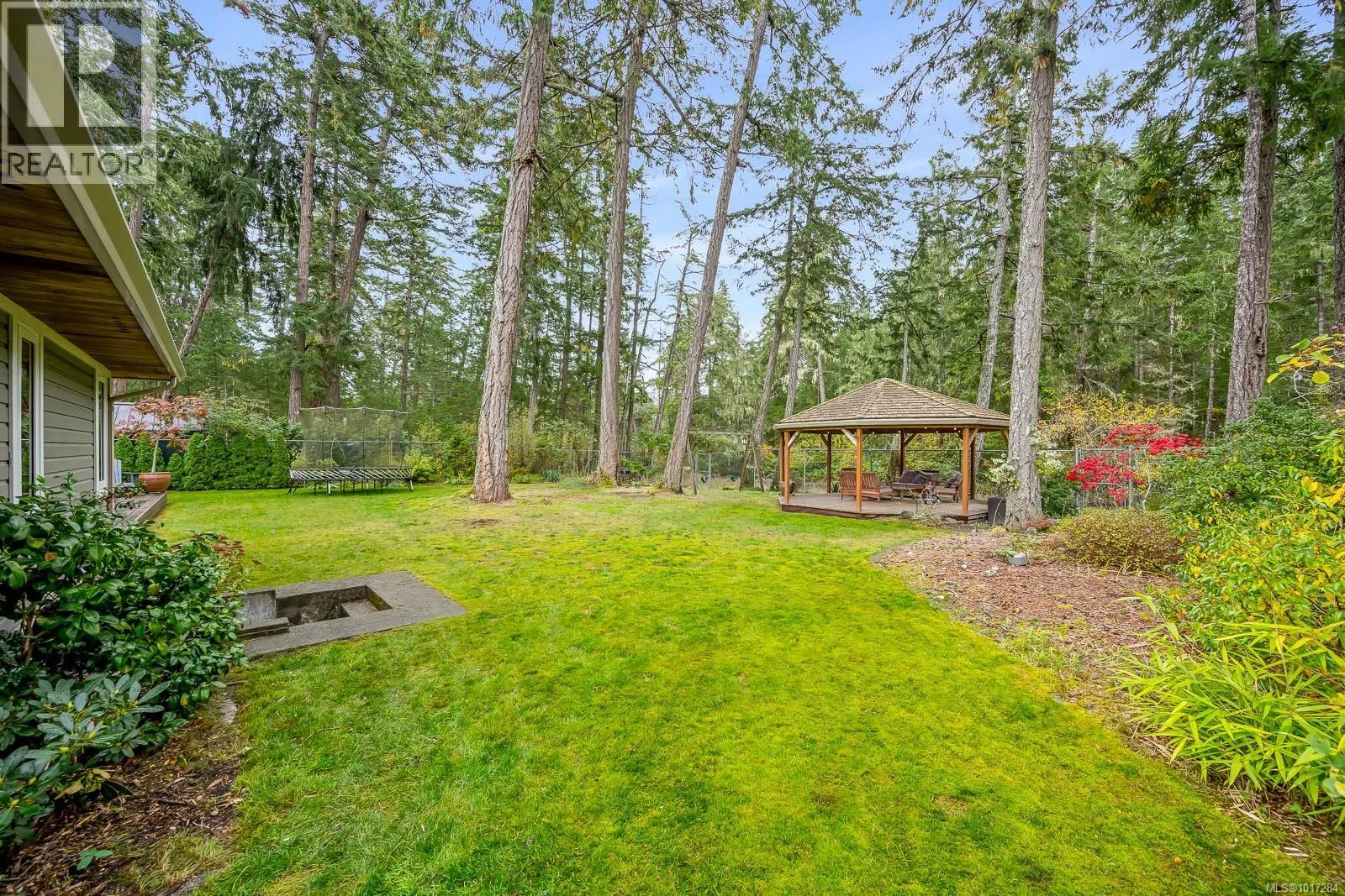 8809 DRIFTWOOD Rd