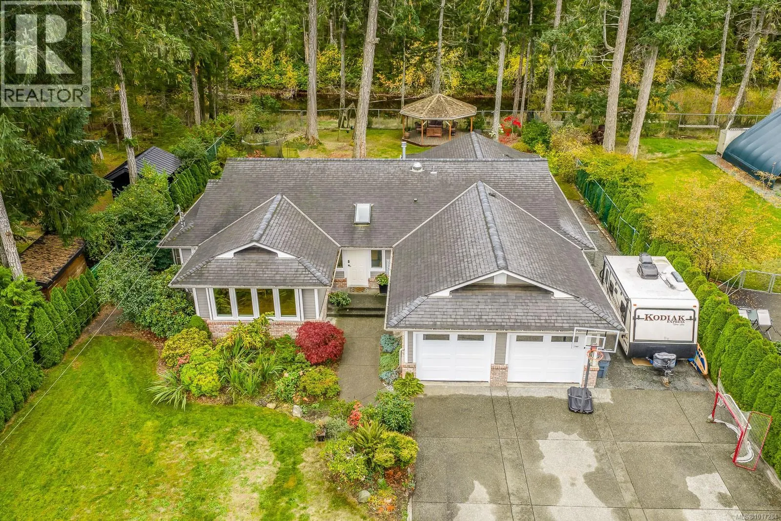 8809 DRIFTWOOD Rd