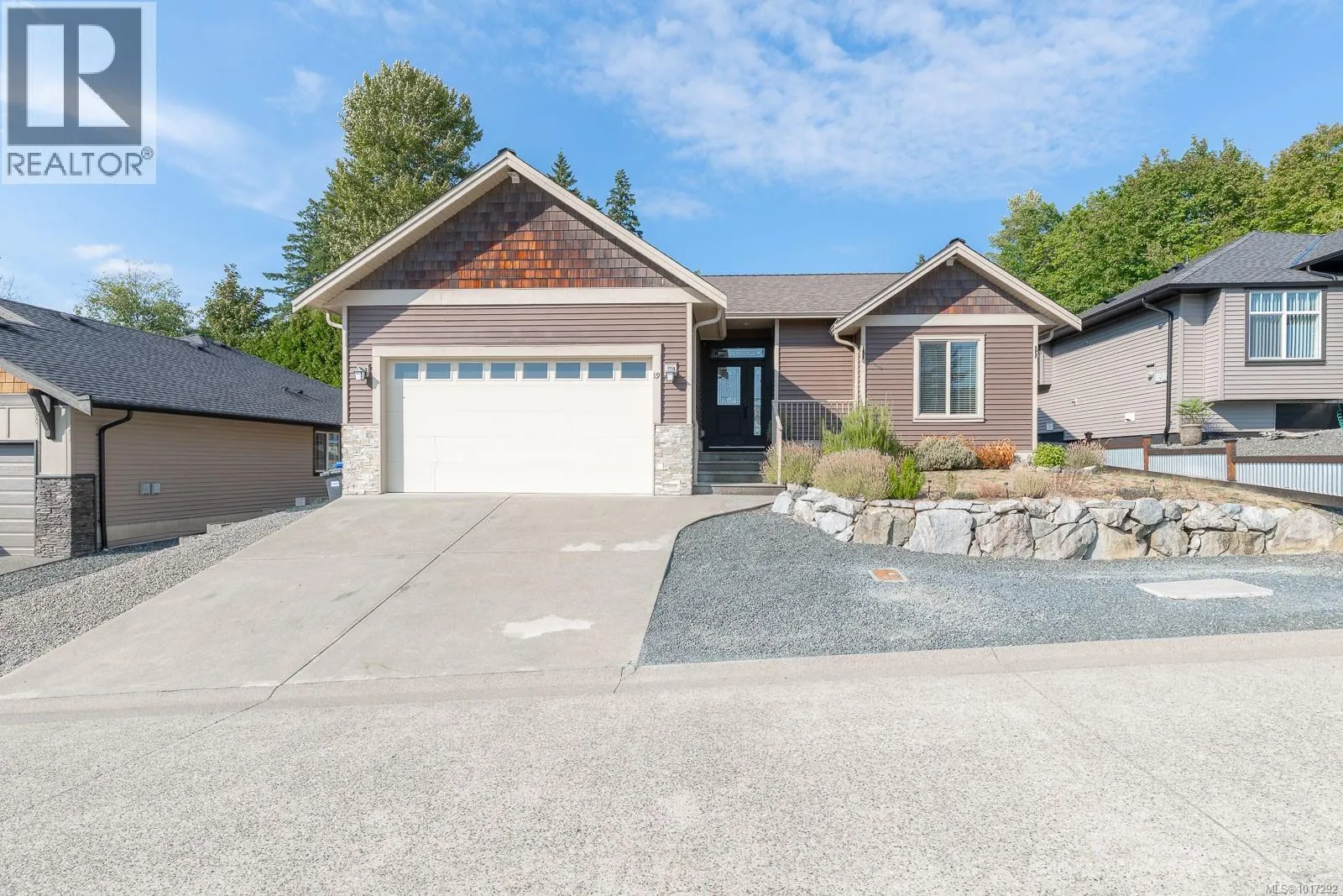 19 5450 Tomswood Rd