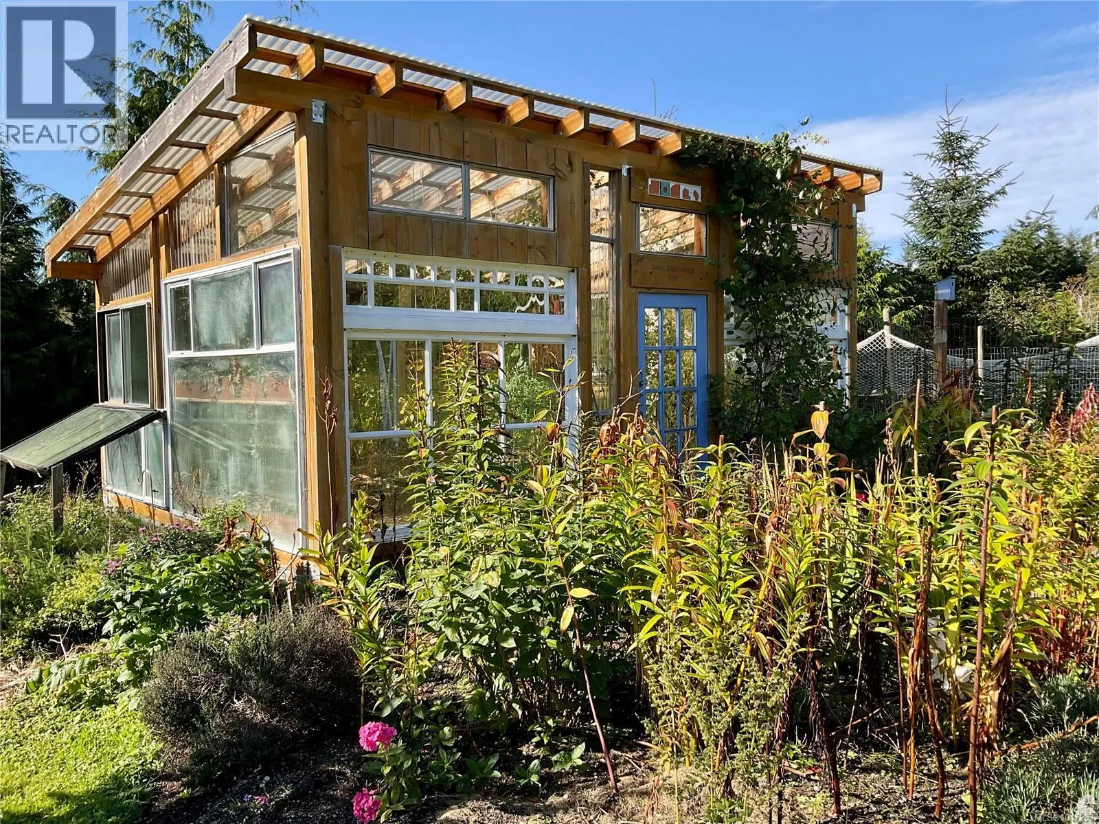 885 Lanqvist Rd