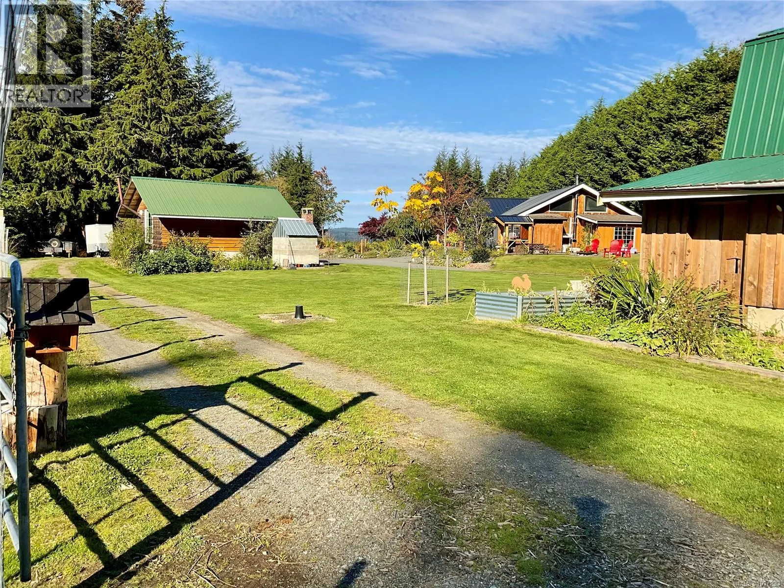 885 Lanqvist Rd
