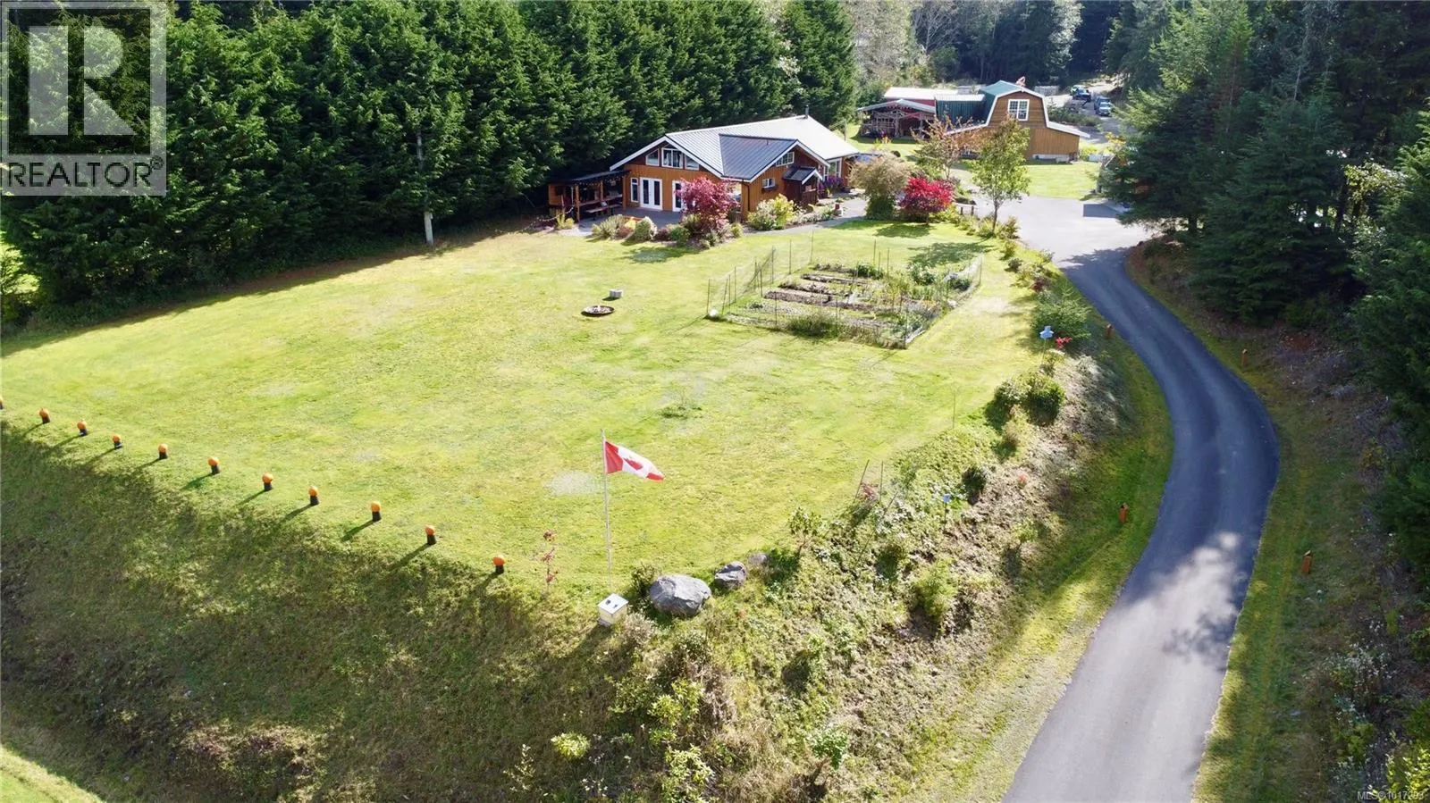 885 Lanqvist Rd