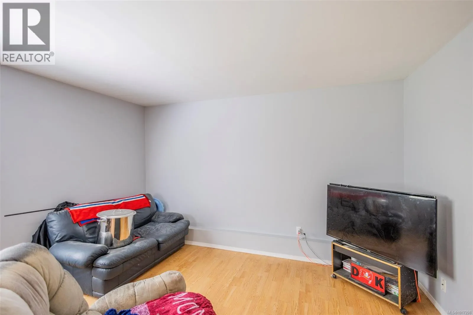 2336 Ravenhill Rd