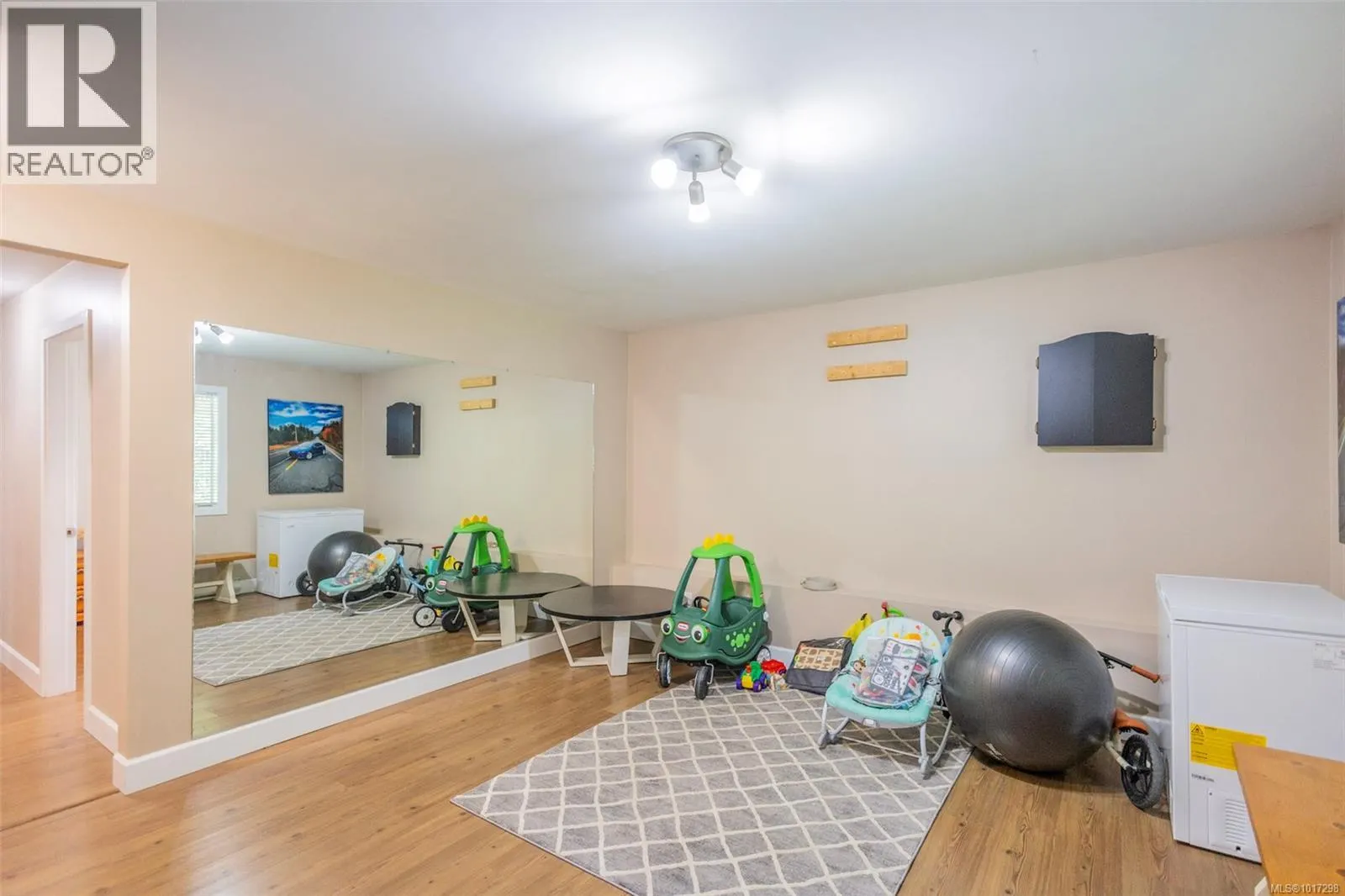 2336 Ravenhill Rd