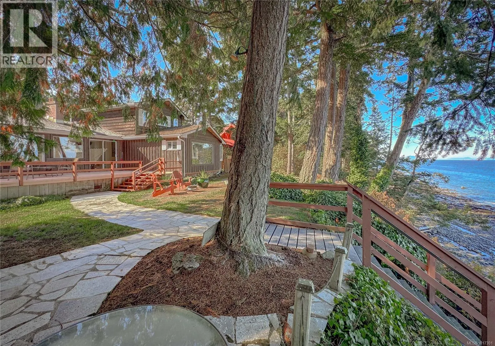 1712 Tashtego Cres