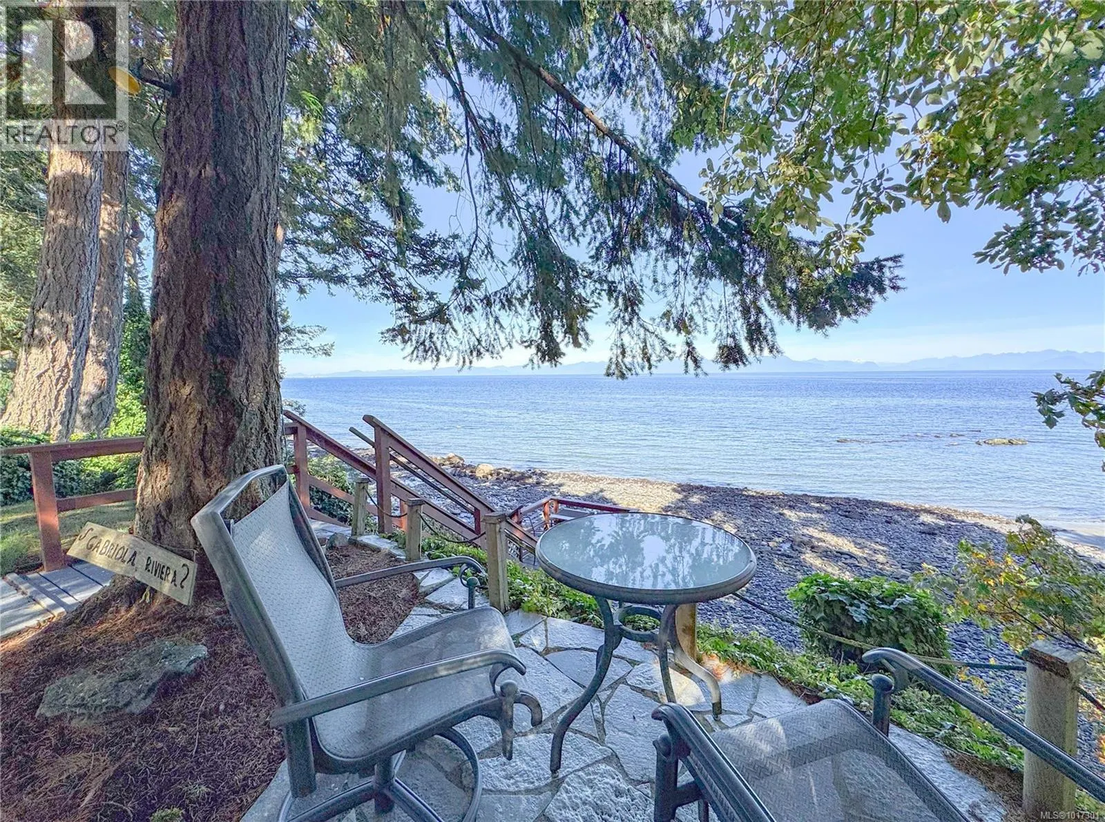1712 Tashtego Cres