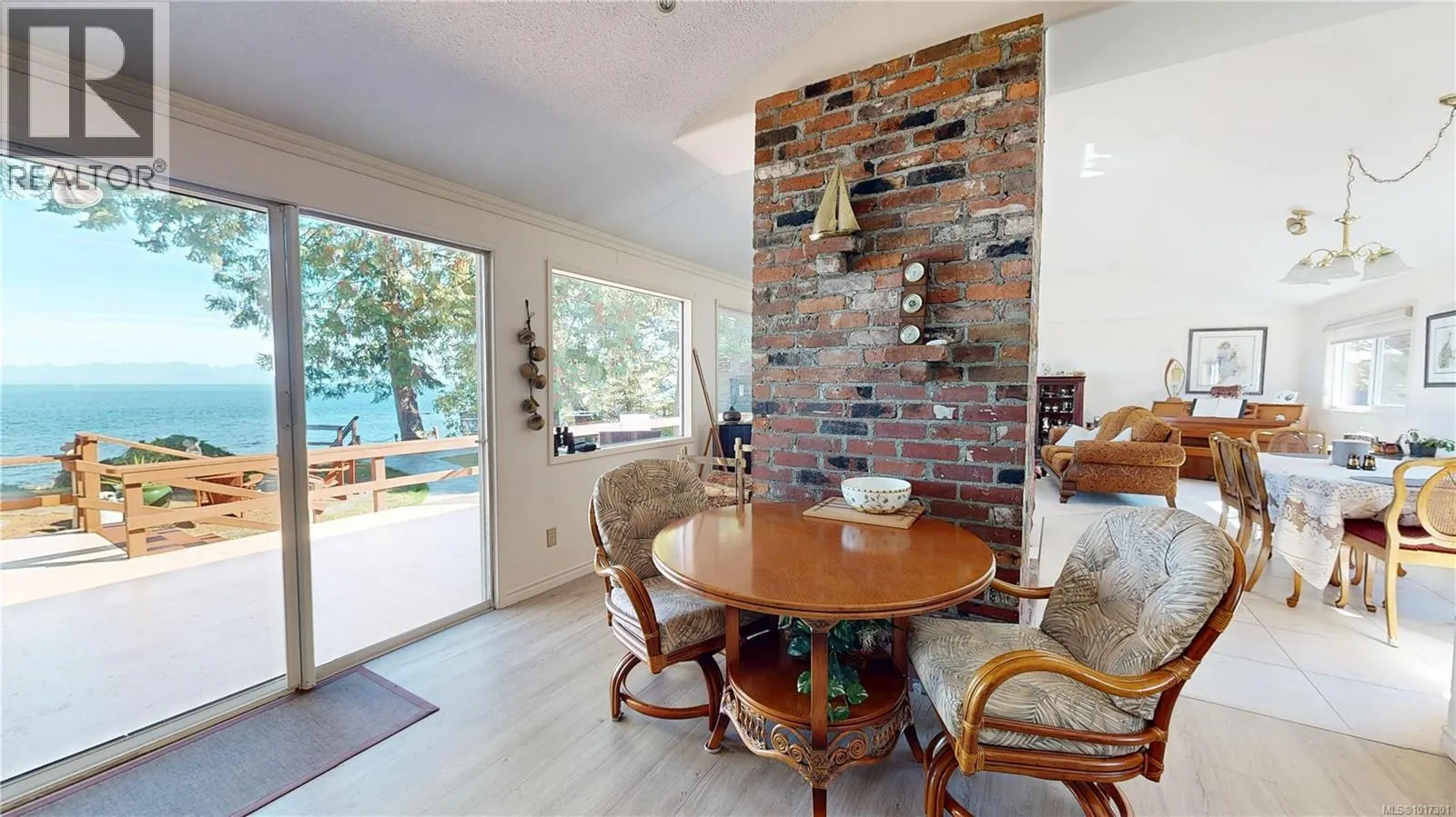 1712 Tashtego Cres