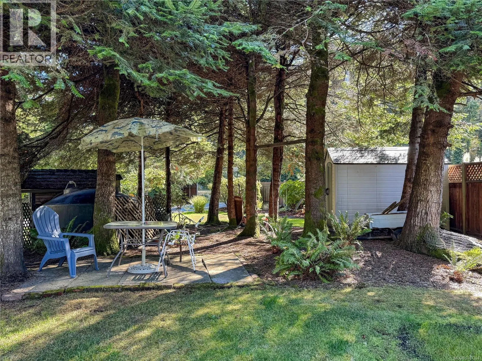 1712 Tashtego Cres