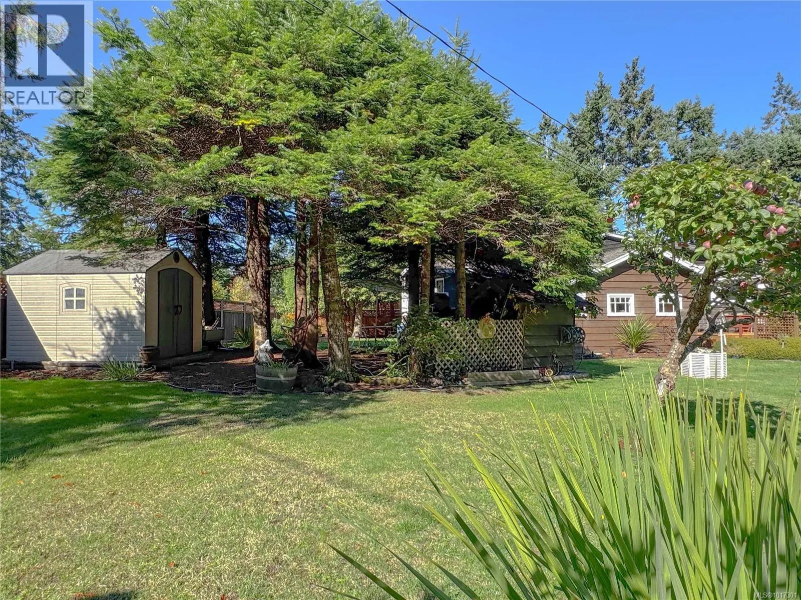 1712 Tashtego Cres