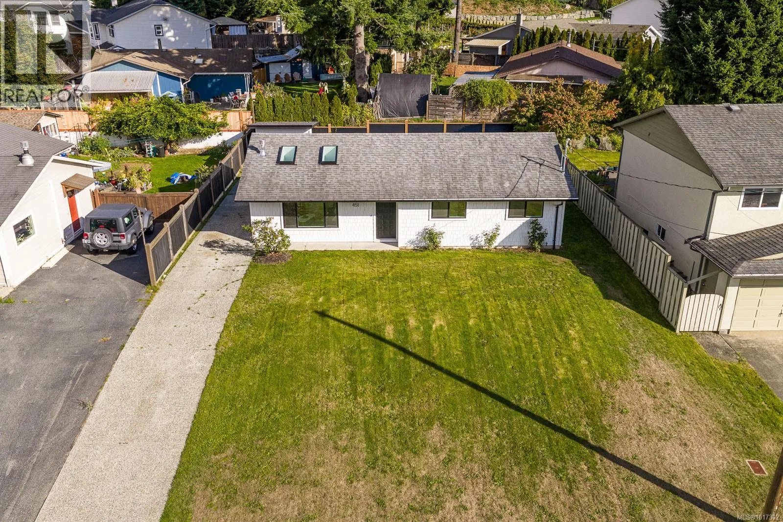 451 McPhedran Rd S